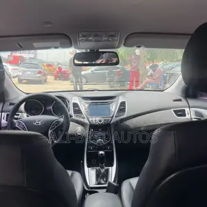 Hyundai Avante 2013 White