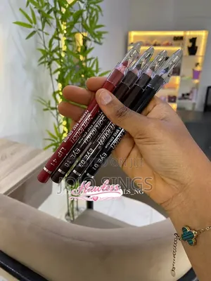 Soft Touch Lip Liner