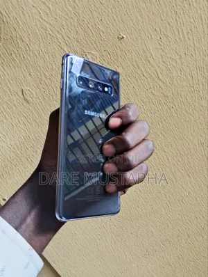 Samsung Galaxy S10 128 GB Black