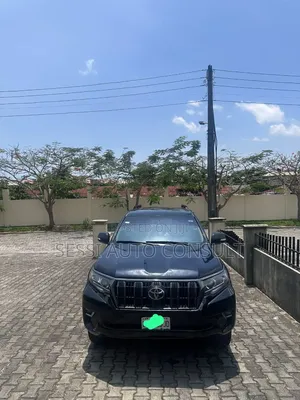 Toyota Land Cruiser Prado 2013 Black
