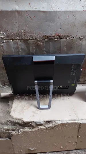 Desktop Computer Lenovo 4GB Intel Pentium HDD 500GB