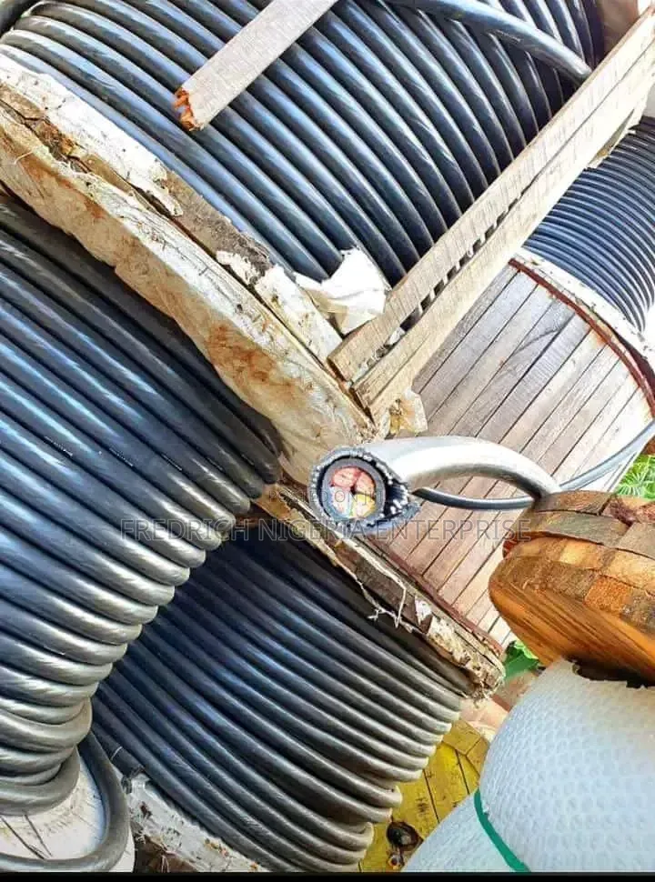 4-Core Underground Cable/ Amoured Cable