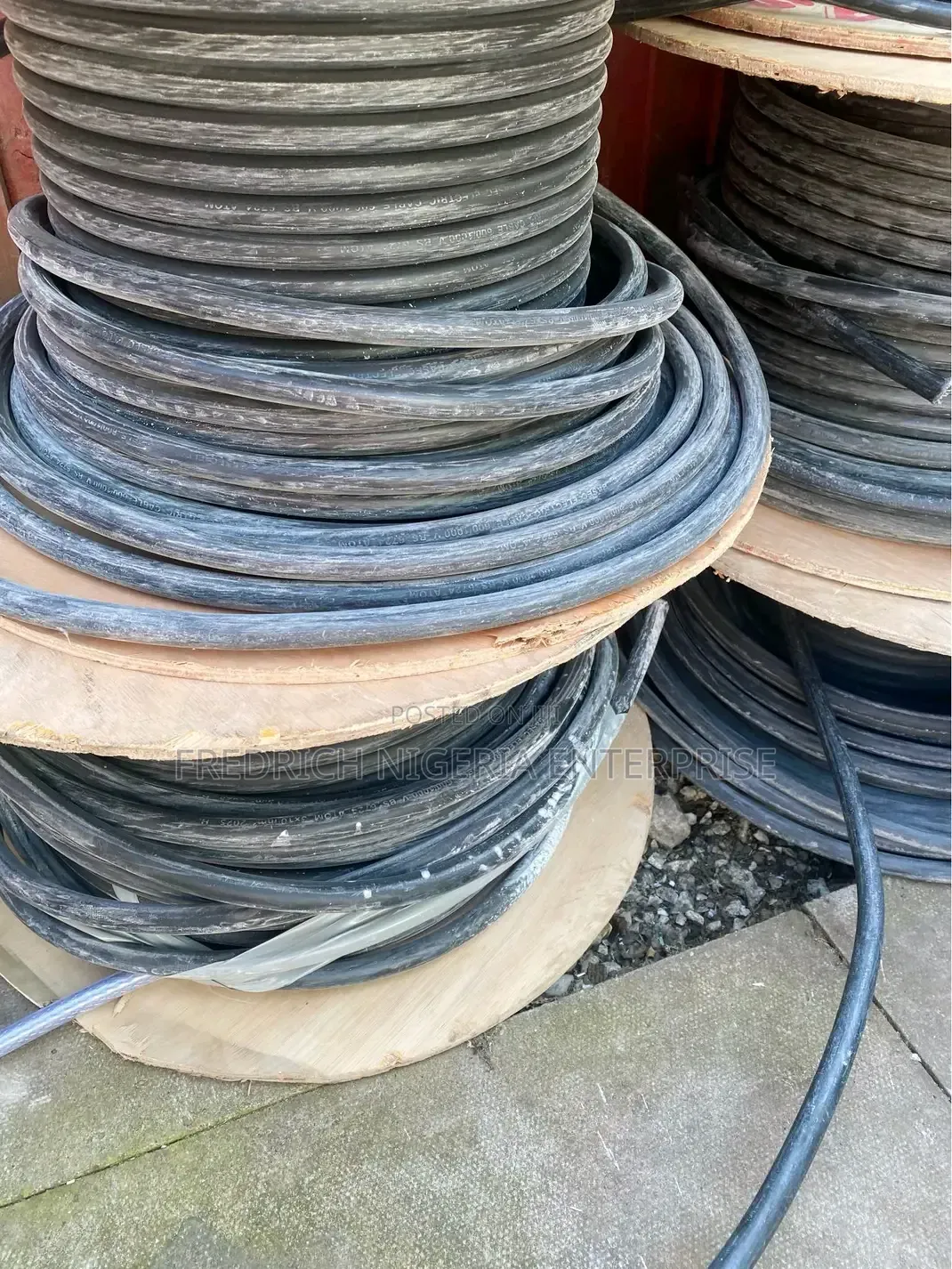 4-Core Underground Cable/ Amoured Cable