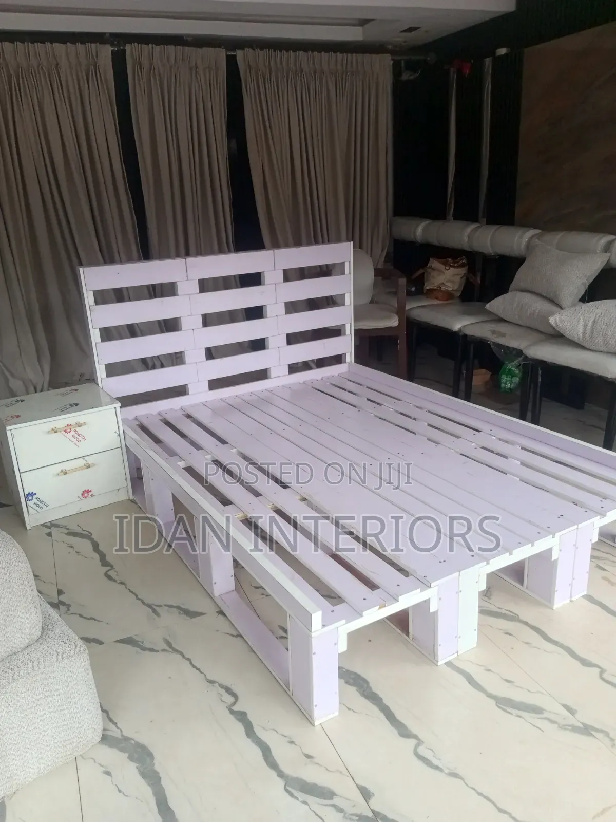 Bedframe 4 by 6