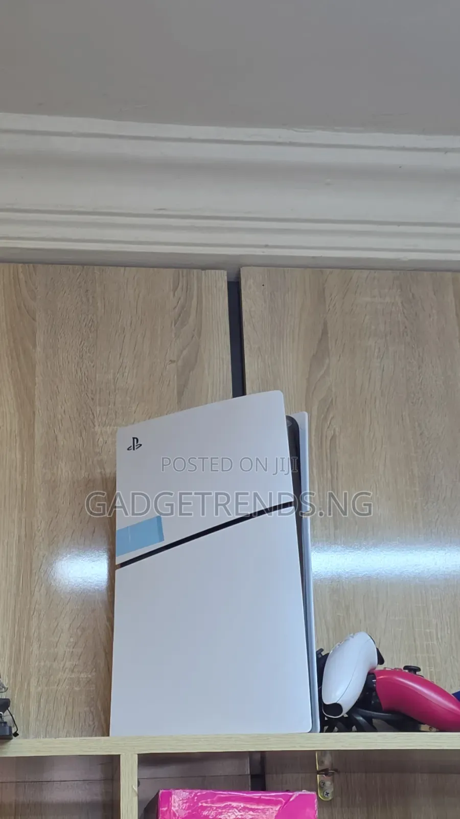 Ps 5 Slim With 2 Pads