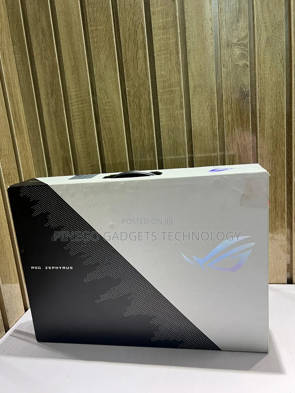 Laptop Asus ROG Zephyrus M16 GU603HR 32GB Intel Core i9 SSD 1T