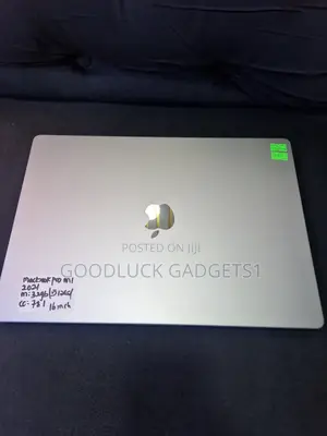 Laptop Apple MacBook Pro 2021 M1 16GB Apple M1 Pro SSD 512GB