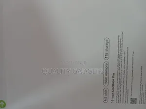 New Laptop Apple MacBook Pro 2025 M5 16GB Apple M5 SSD 1T