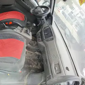 Wuling LZW6420 2020 Silver