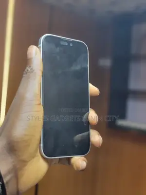 Apple iPhone 15 128 GB