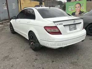 Mercedes-Benz C300 2010 White