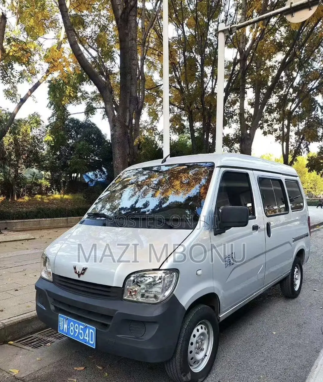 Wuling GL6525 2020 Silver
