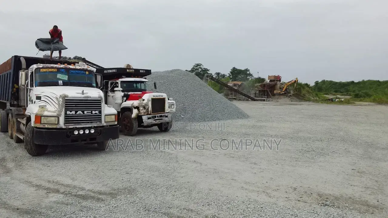 Free Granite and Chipping