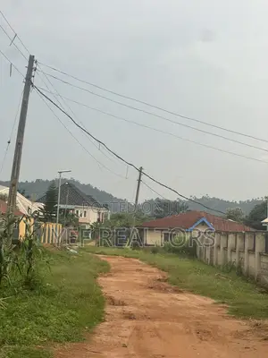 2plots of Land for Sale at Olopomeji Opa Around Emerald Hotel Ile Ife.