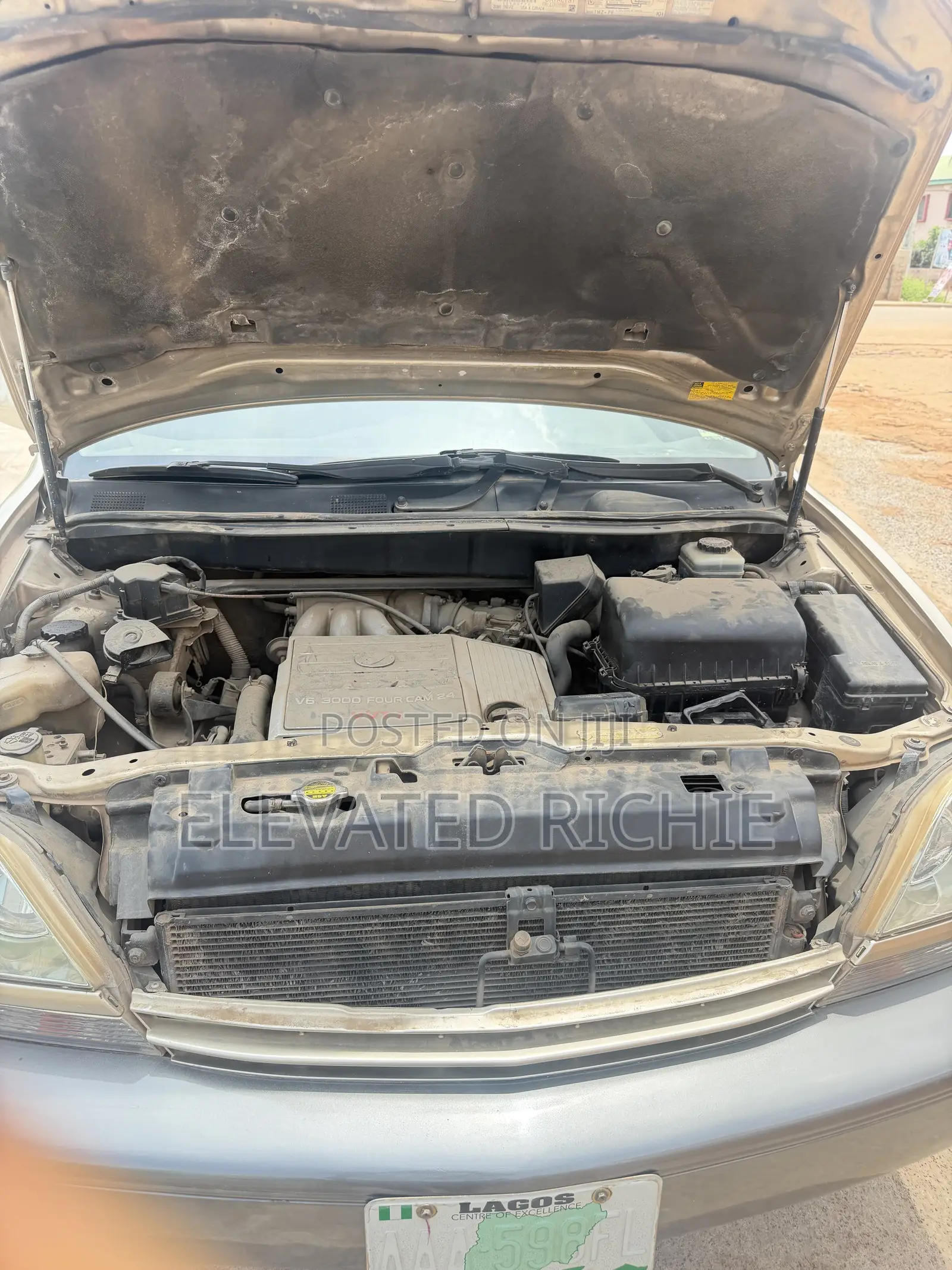 Lexus RX 2002 Gold