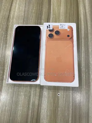 New Apple iPhone 17 Pro Max 256 GB Orange