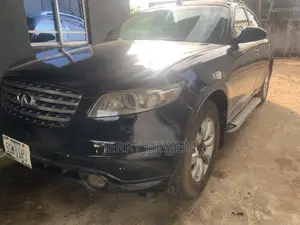 Infiniti FX35 2004 Black