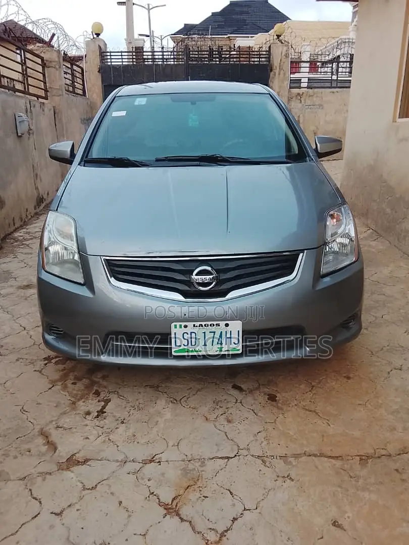 Nissan Sentra 2010 Teal