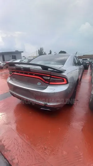 Dodge Charger SXT AWD 2016 Silver