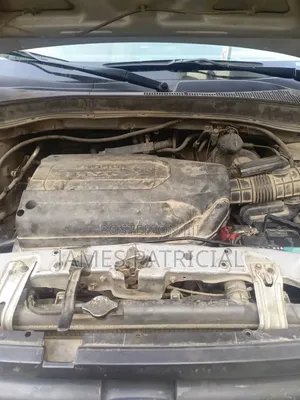Honda Pilot 2005 Silver