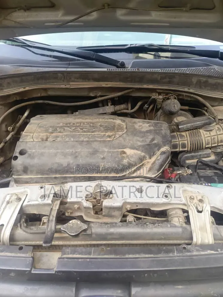 Honda Pilot 2005 Silver