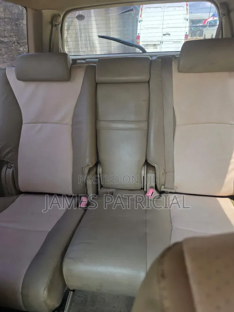 Honda Pilot 2005 Silver