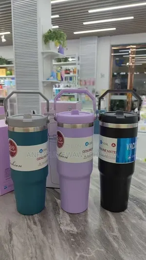 900ml Beverage Cup Vacuum Flask