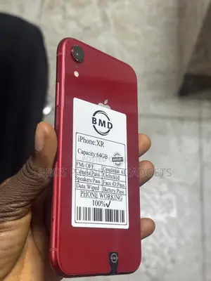 Apple iPhone XR 64 GB Red
