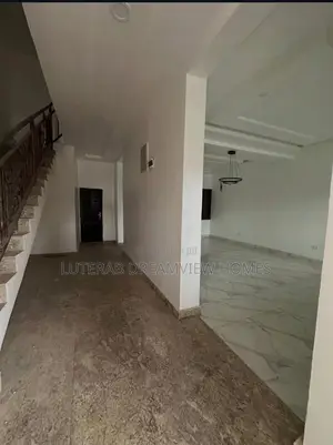 4bdrm Townhouse / Terrace in Apo Legislative for rent