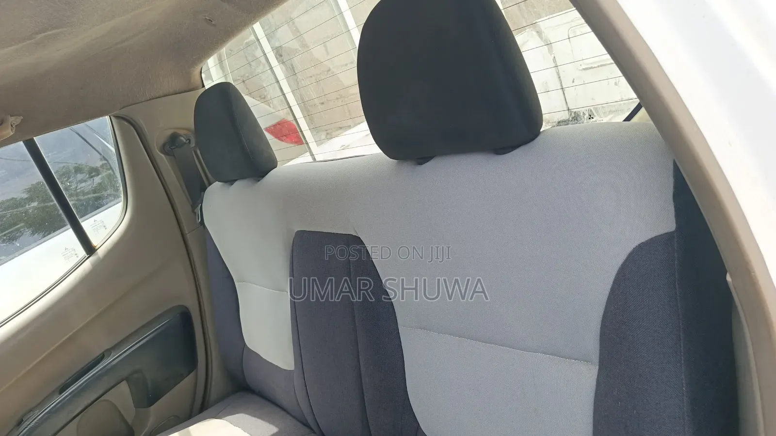 Mitsubishi L200 2012 White