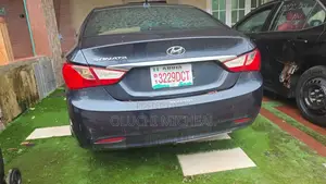 Hyundai Sonata Limited Sedan FWD (2.4L 4cyl 6A) 2013 Gray