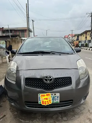 Toyota Yaris 2006 Gray
