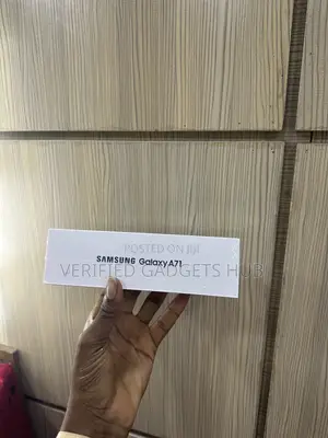 New Samsung Galaxy A71 128 GB