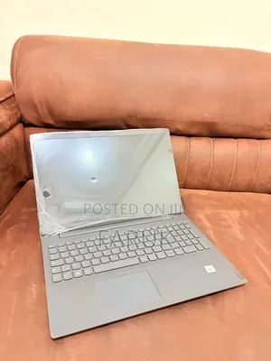 Laptop Lenovo V15 8GB Intel Core i5 SSD 256GB
