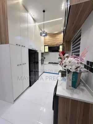 Furnished 4bdrm Apartment in Ikota Gra for rent