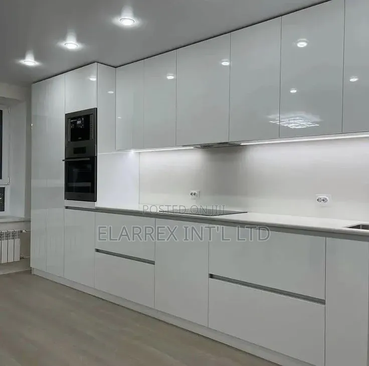 Modern Kitchen Cabinet