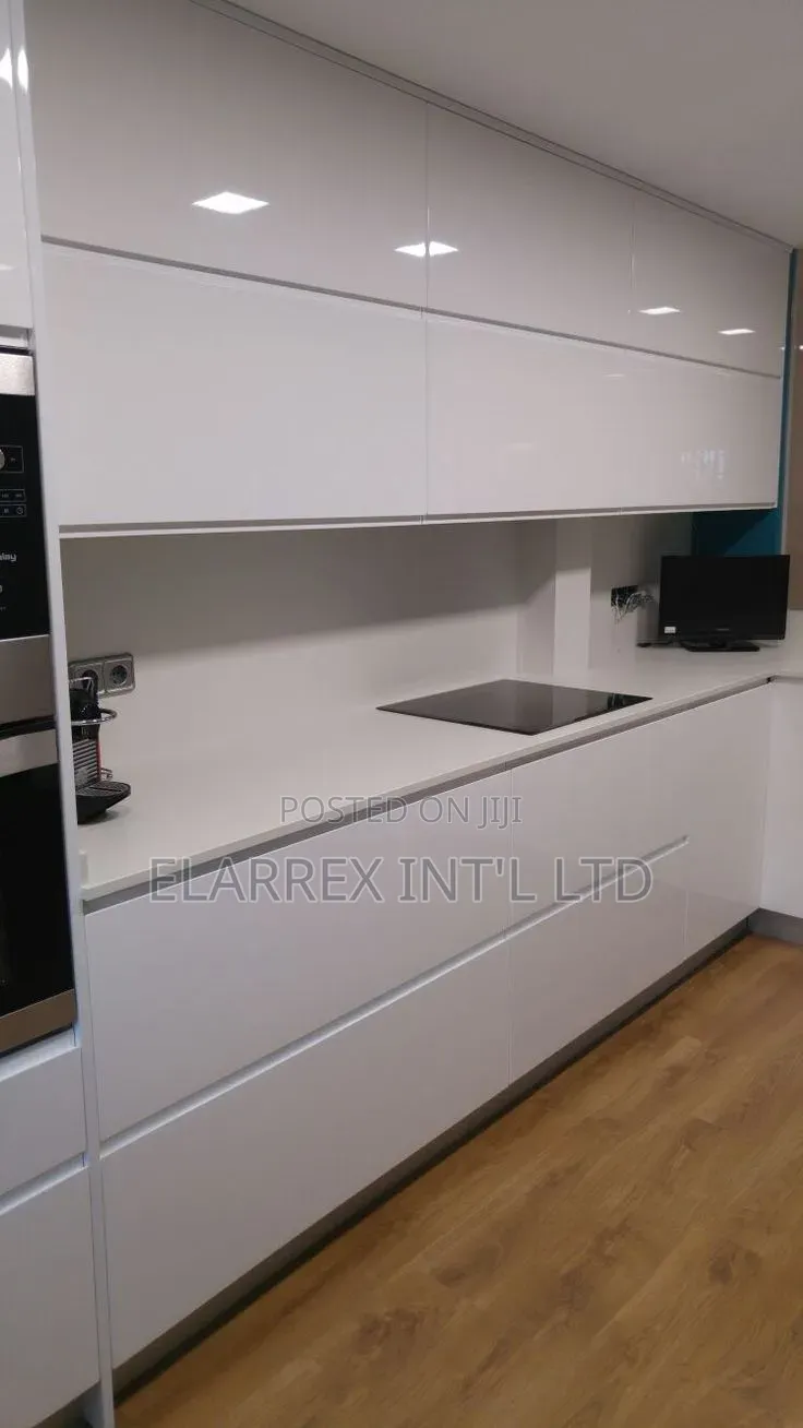 Modern Kitchen Cabinet