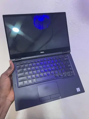Laptop Dell Latitude 7390 8GB Intel Core i5 SSD 256GB