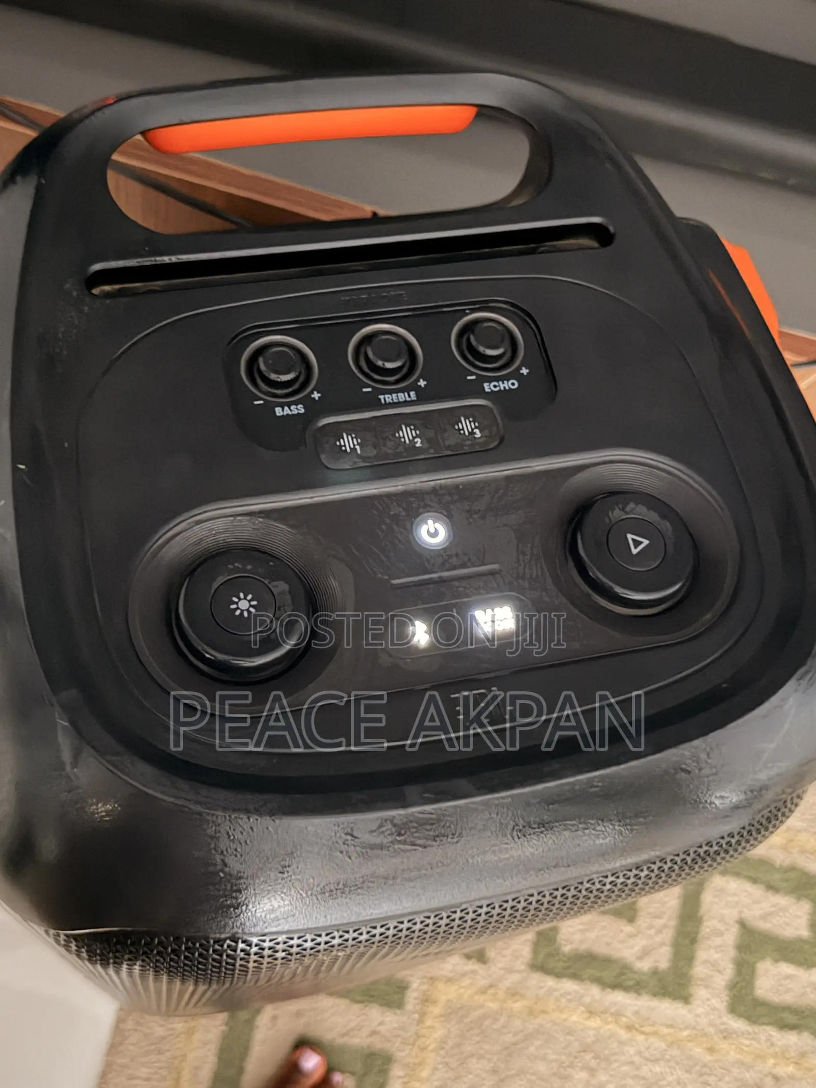 JBL Parybox 310