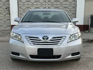 Toyota Camry LE 4dr Sedan (2.4L 4cyl 5A) 2009 Silver