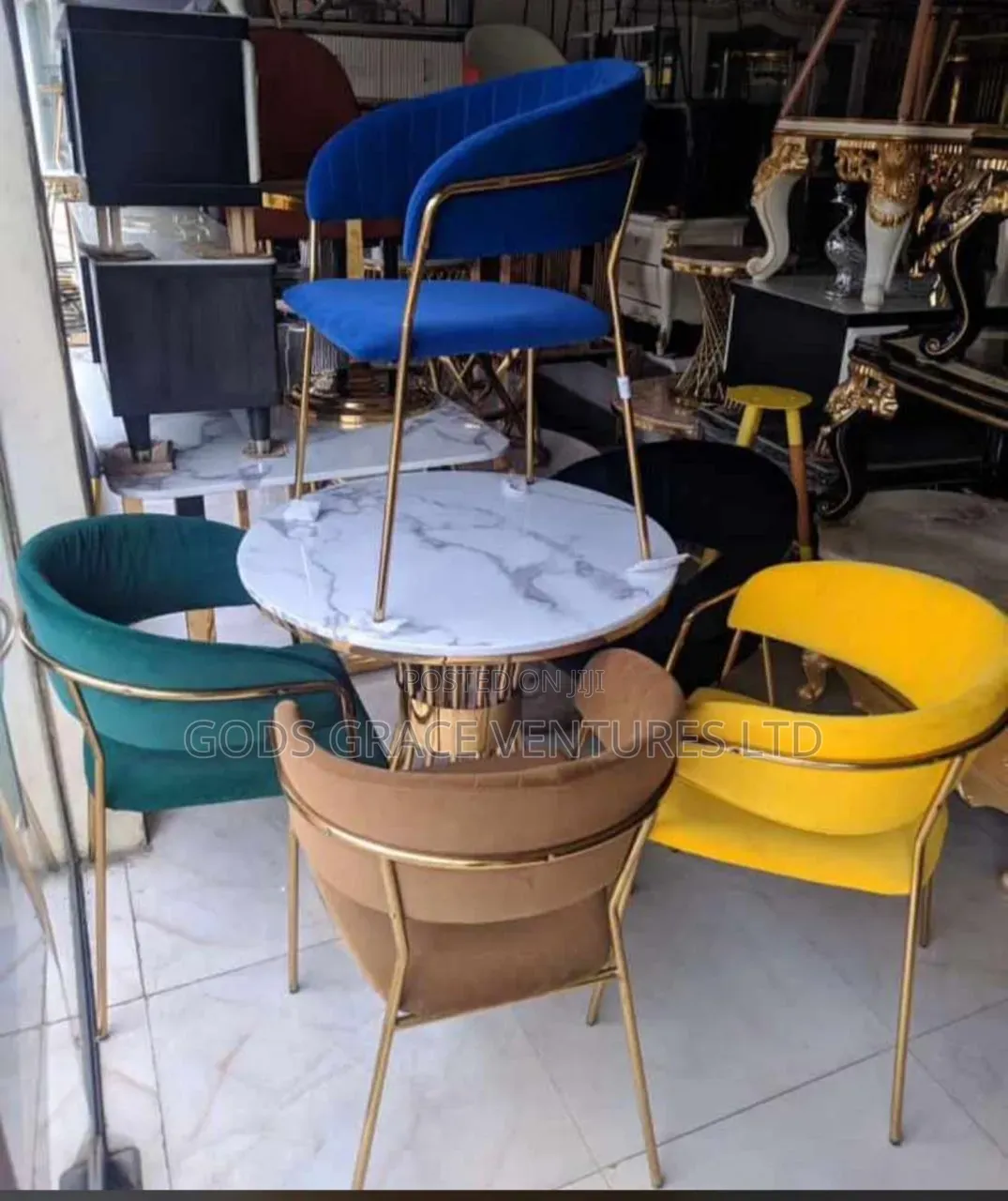 4 Multicolor Classic Dinning Set