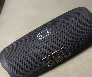 JBL Charge 5