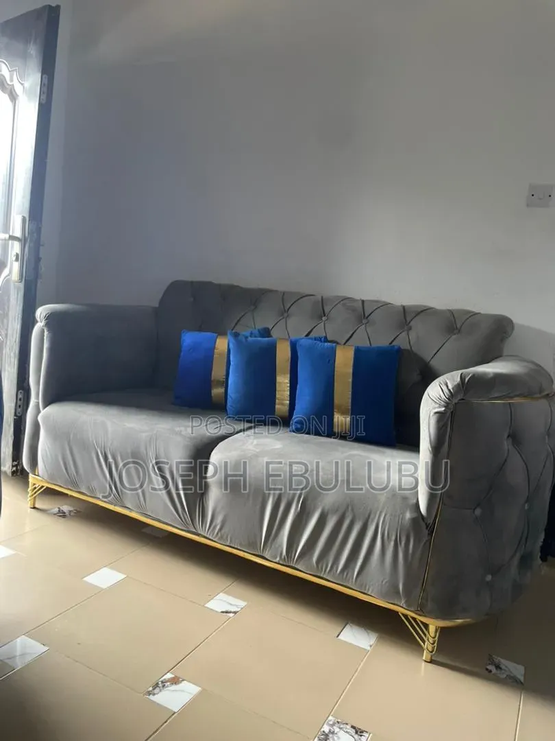 7 Seater Chairs
