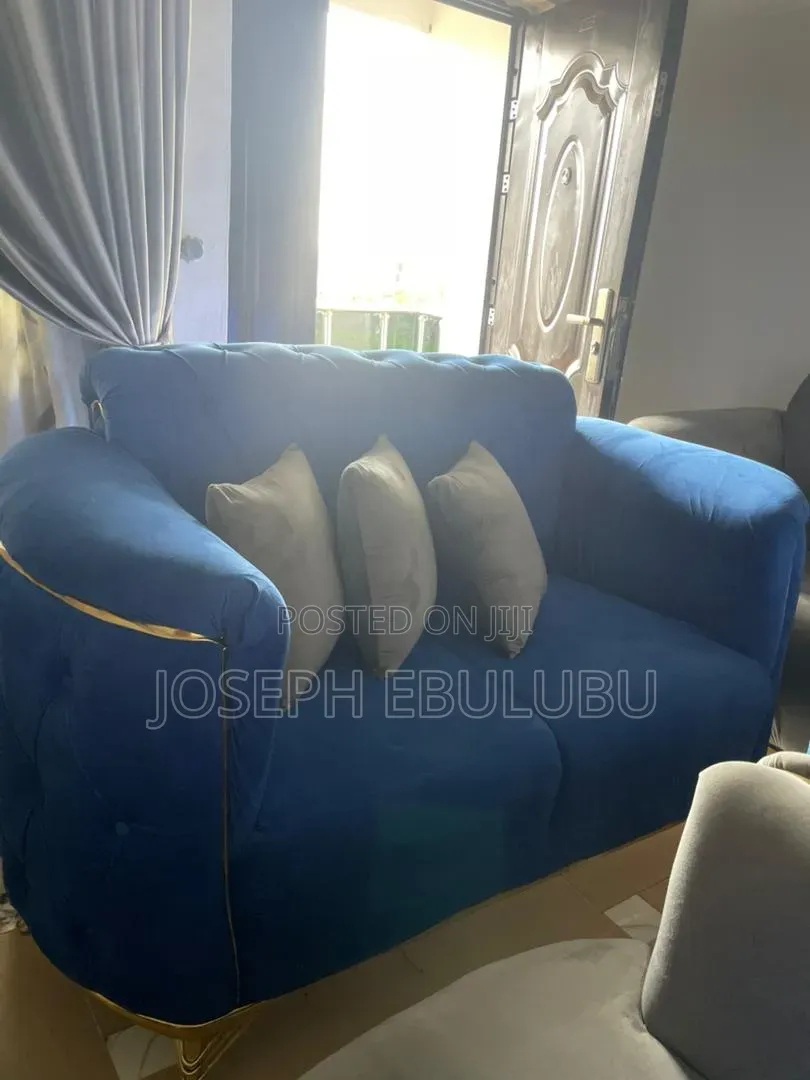 7 Seater Chairs