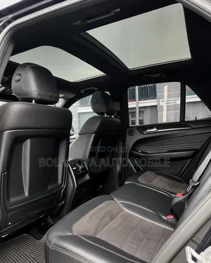 Mercedes-Benz M Class 2015 Black