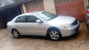 Honda Accord Automatic 2005 Silver