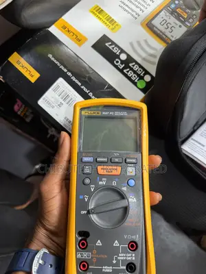 Fluke 1587 Fc Insulation Multimeter
