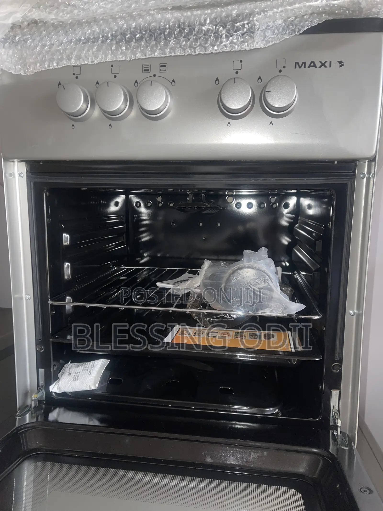 Maxi 4burner Gas Cooker 1month Use