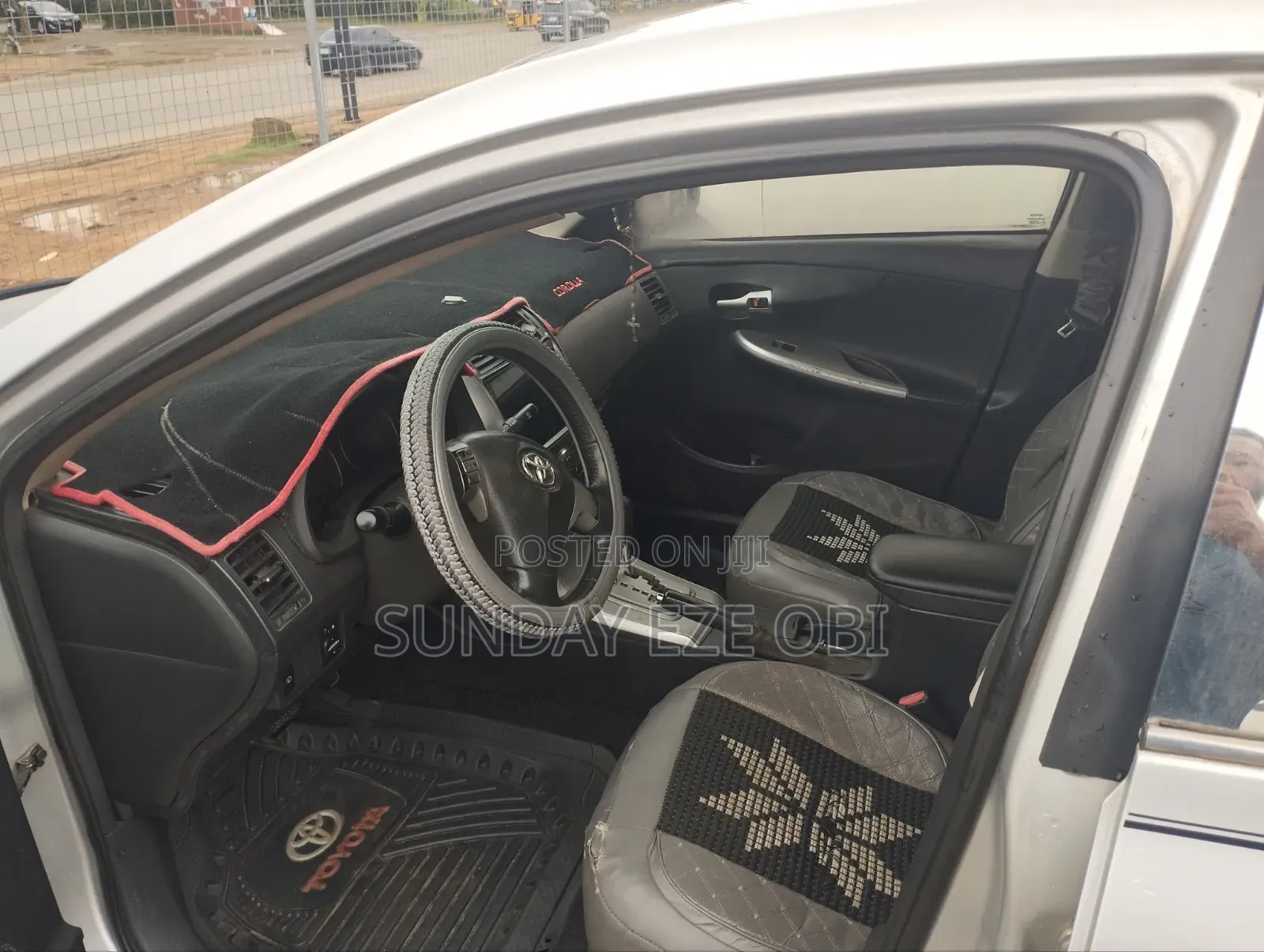 Toyota Corolla 2012 Gray