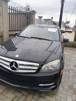 Mercedes-Benz C300 2011 White